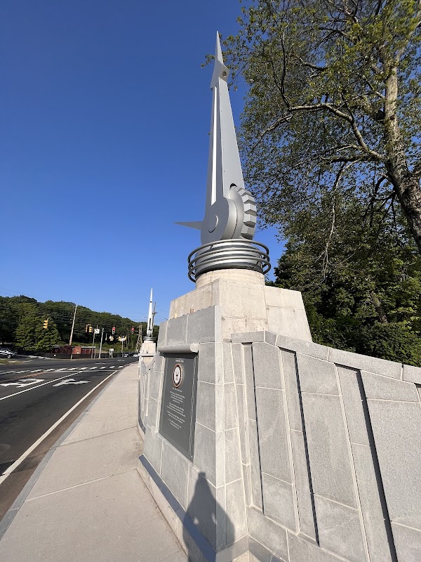 Memorial Boulevard Park grounds