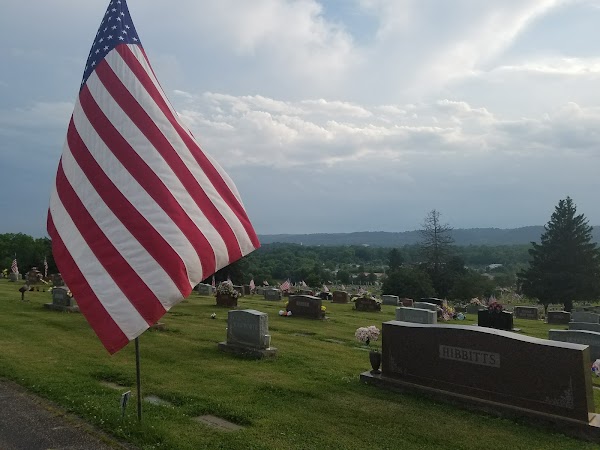 Memorial Burial Park grounds