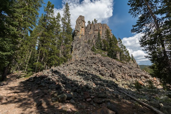 Memorial Falls grounds
