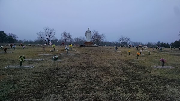 Memorial Garden Park grounds