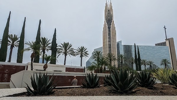 Memorial Gardens grounds