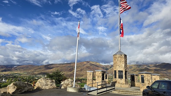 Memorial Hill grounds