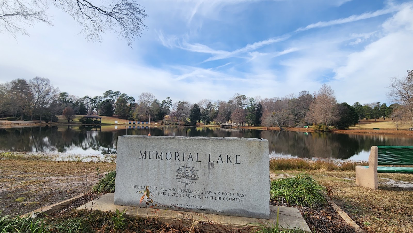Memorial Lake Park