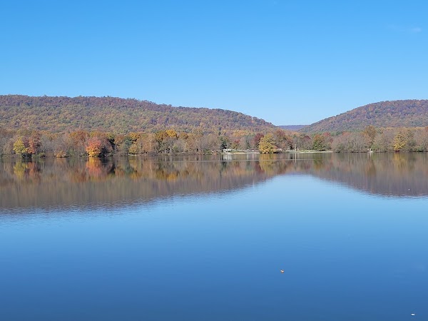 Memorial Lake State Park grounds