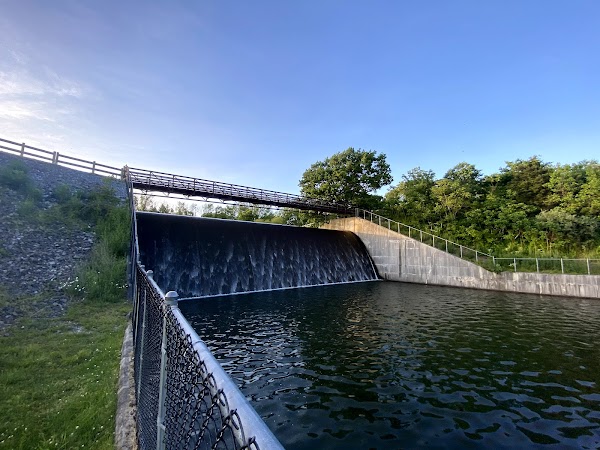 Memorial Lake State Park grounds