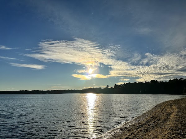 Memorial Park Beach grounds