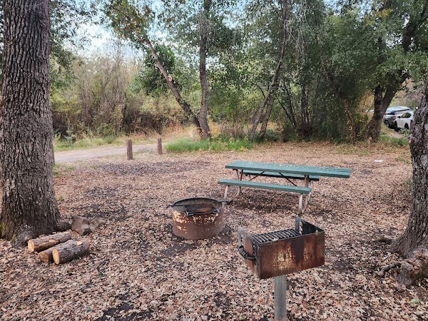 Memorial Park Campground grounds