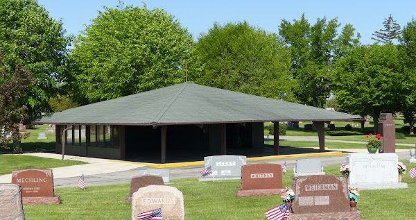 Memorial Park Cemetery grounds