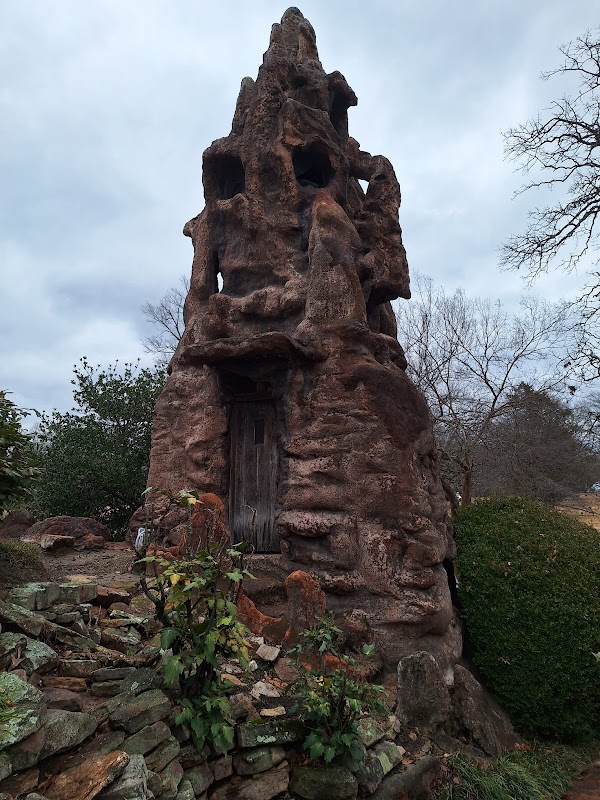 Memorial Park Funeral Home & Cemetery grounds