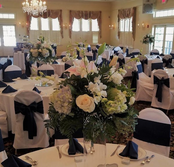 Memorial Park Funeral Homes & Cemeteries East - Braselton Chapel grounds