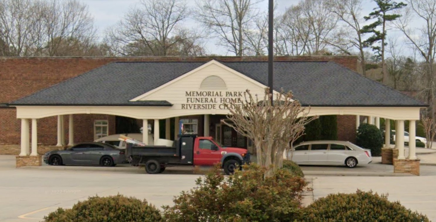 Memorial Park Funeral Homes & Cemeteries North - Riverside Chapel cemetery grounds and headstones