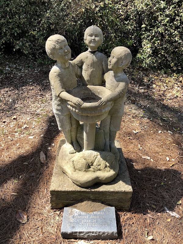 Memorial Park Garden & Arboretum grounds