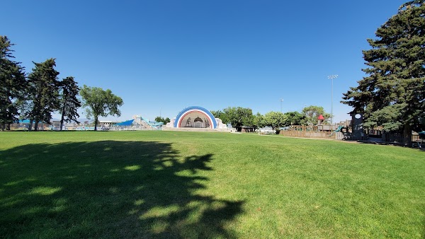 Memorial Park grounds
