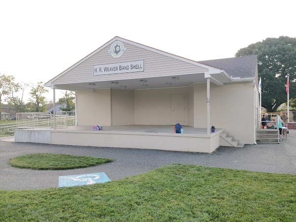 Memorial Park of Palmyra grounds