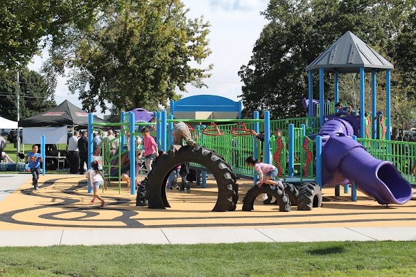 Memorial Park grounds