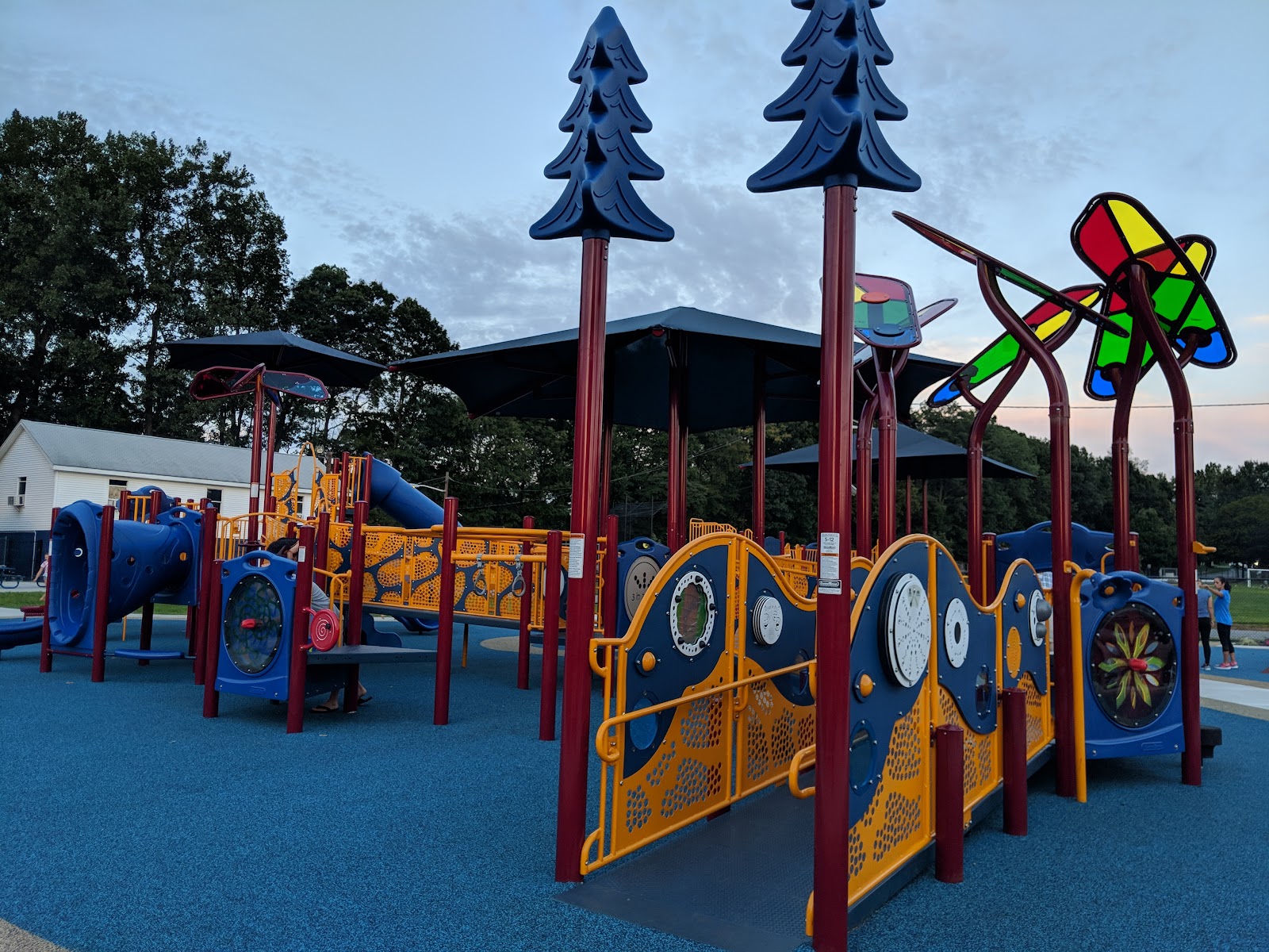 Memorial Park cemetery grounds and headstones