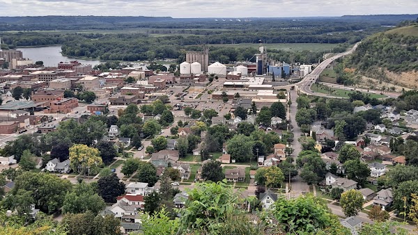 Memorial Park Tower grounds