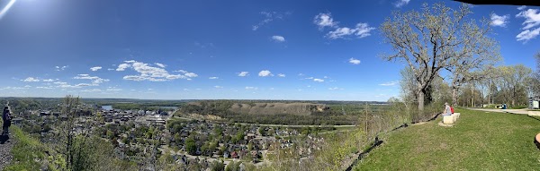 Memorial Park Tower grounds