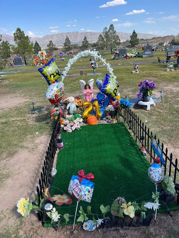 Memorial Pines Cemetery grounds