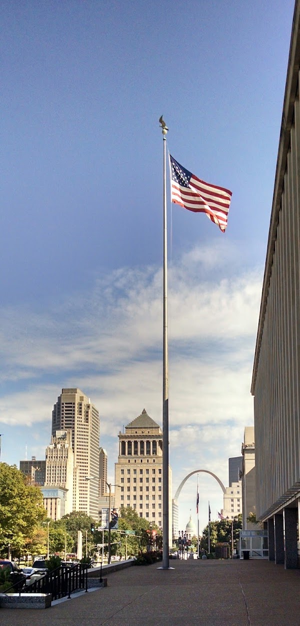 Memorial Plaza grounds