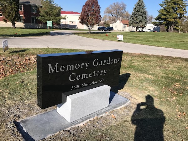 Memory Gardens Cemetery grounds