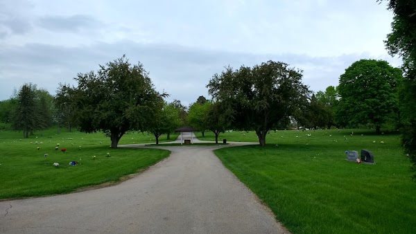Memory Gardens Cemetery grounds