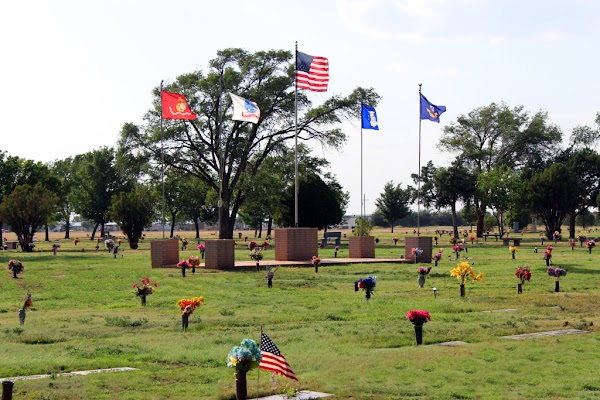 Memory Gardens of Amarillo grounds
