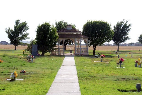 Memory Gardens of Amarillo grounds