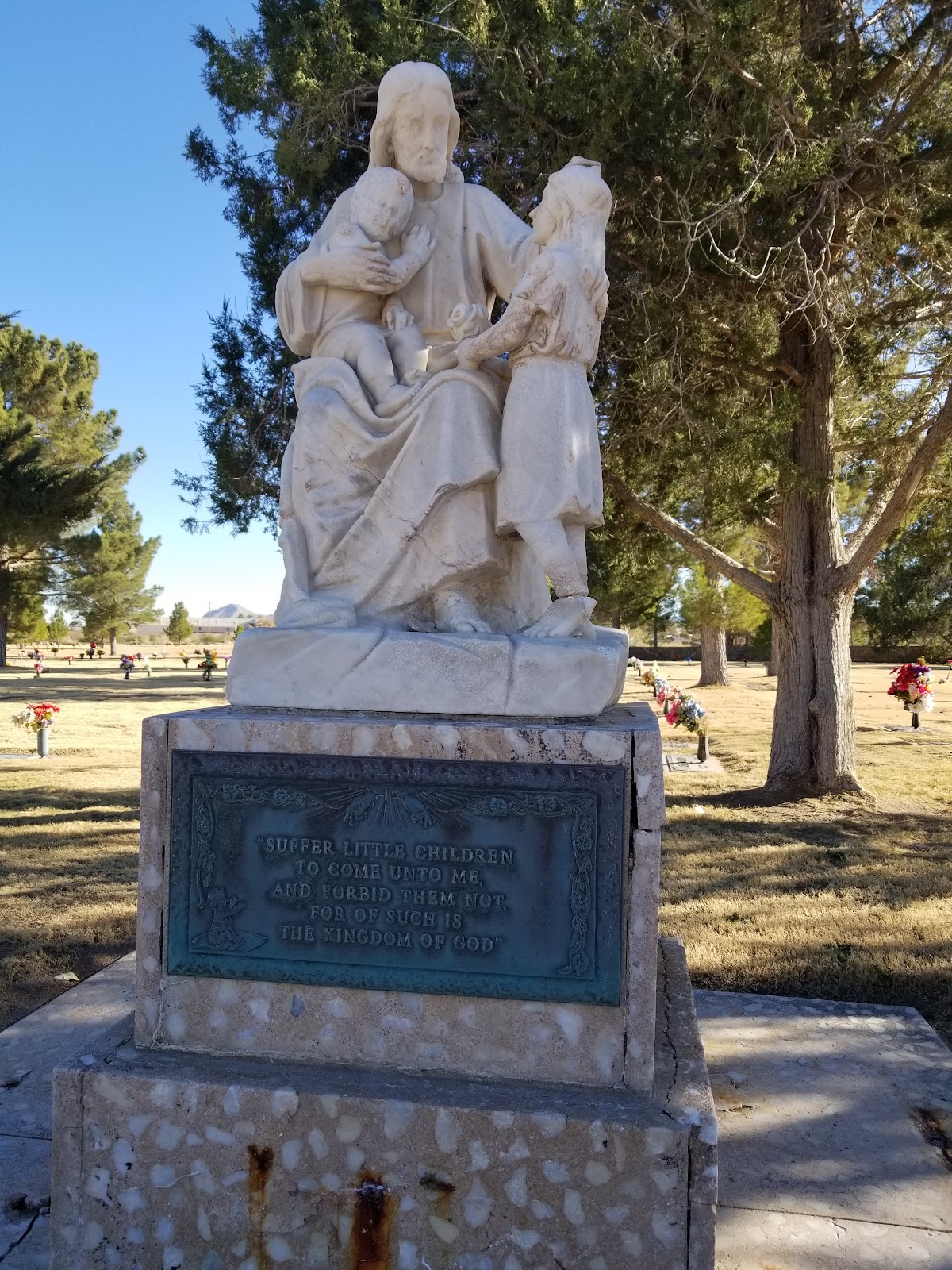 Memory Gardens of the Valley