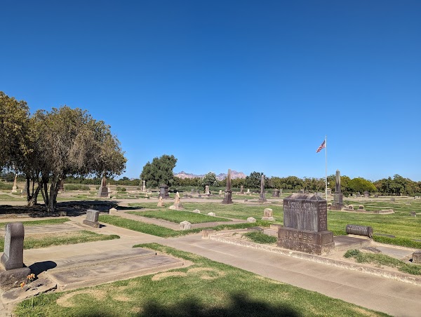 Meridian Cemetery grounds