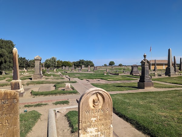 Meridian Cemetery grounds
