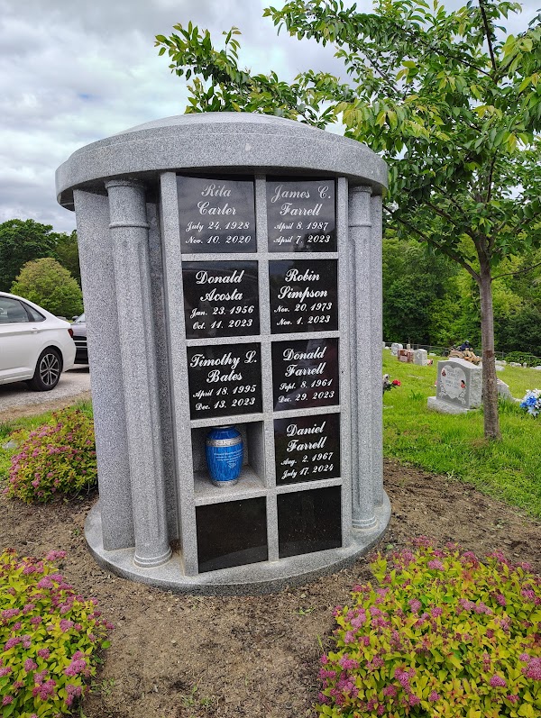 Merion Memorial Park grounds