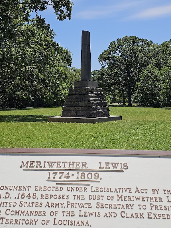 Meriwether Lewis Monument grounds
