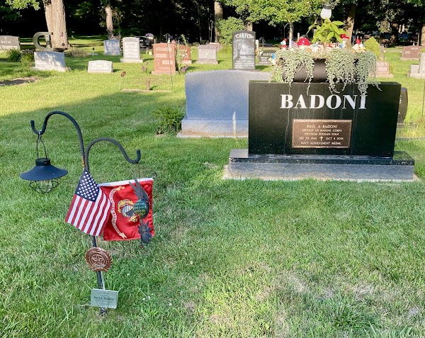 Midland Municipal Cemetery grounds