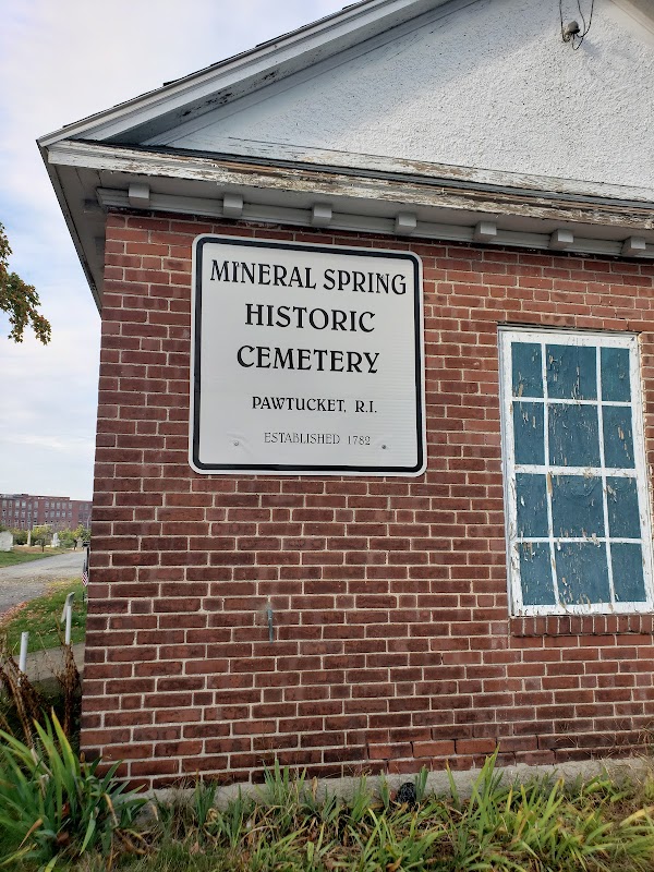 Mineral Spring Cemetery grounds