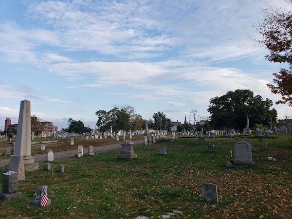 Mineral Spring Cemetery grounds