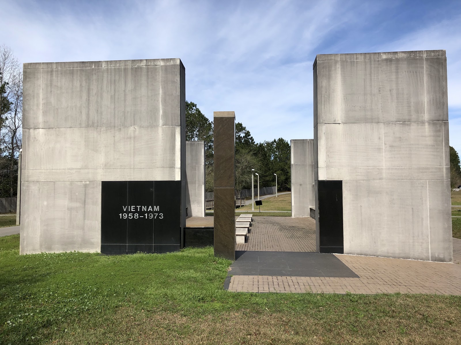 Mississippi Vietnam Veterans Memorial cemetery grounds and headstones
