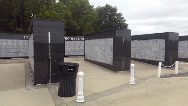 Missouri Veterans Cemetery grounds