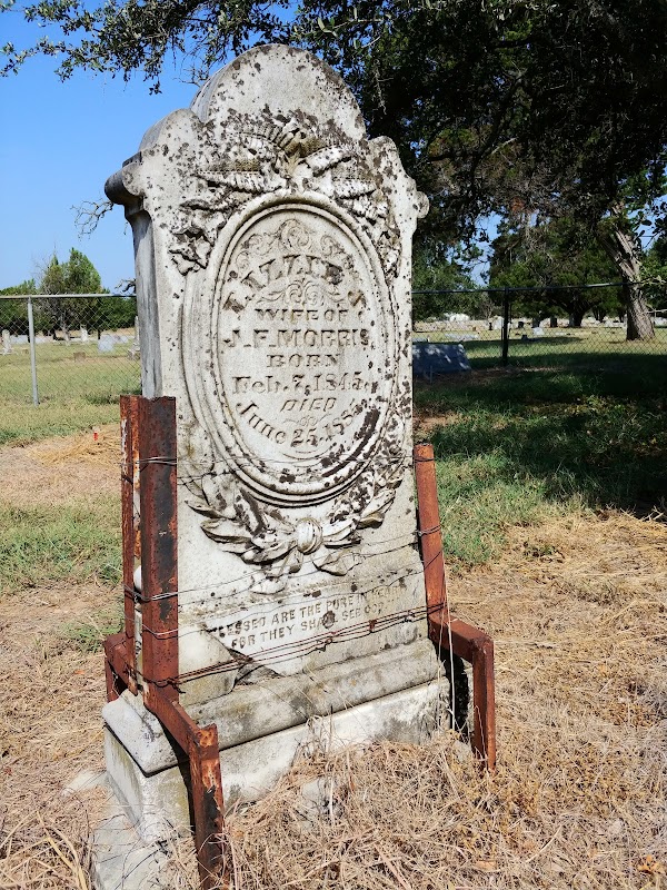 Moffat Cemetery grounds