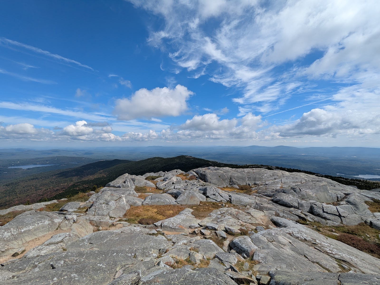 Monadnock State Park cemetery grounds and headstones