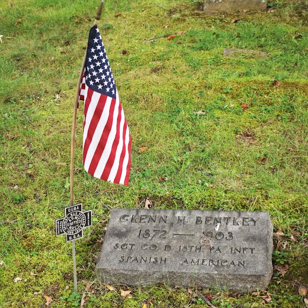 Monongahela Cemetery grounds