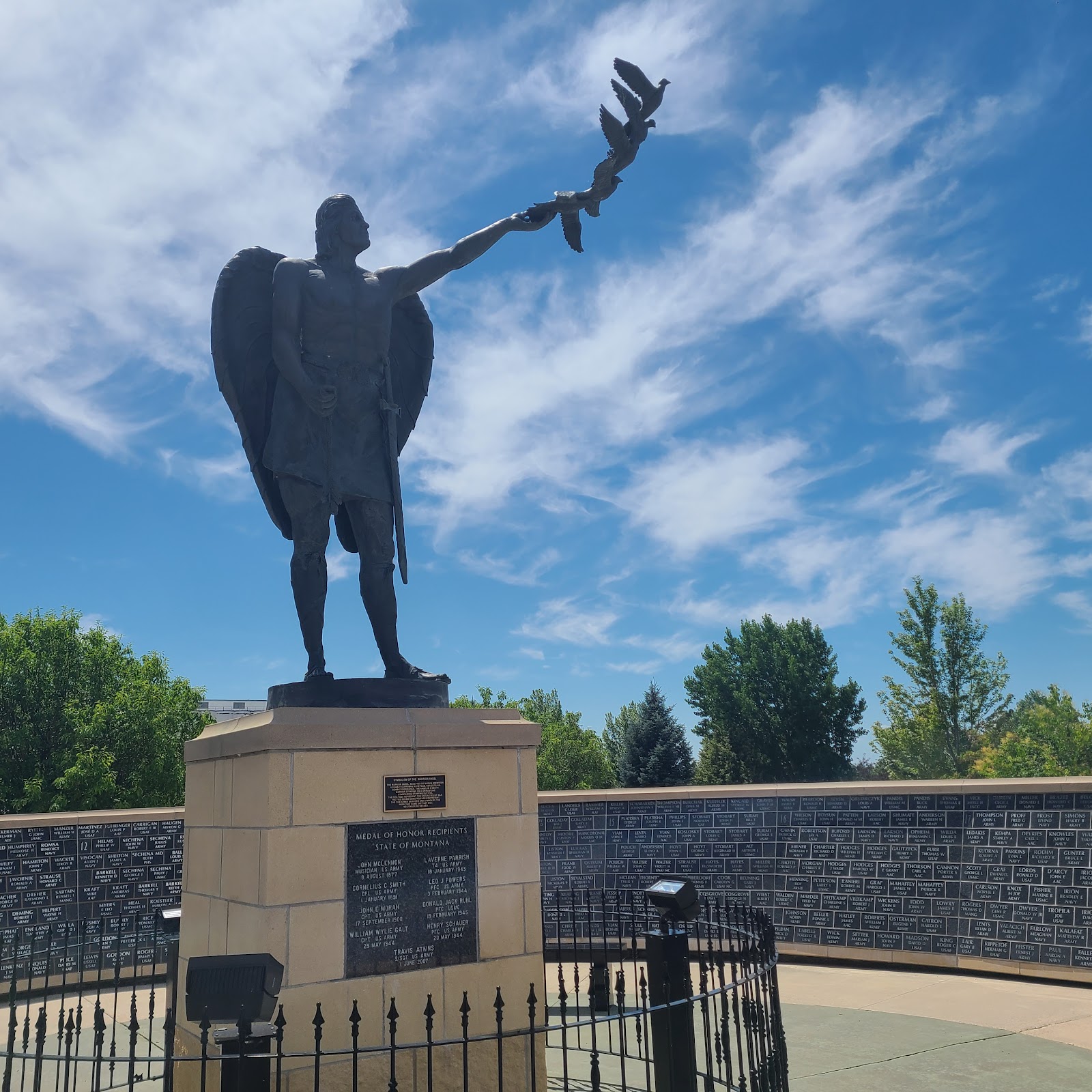 Montana Veterans Memorial cemetery grounds and headstones