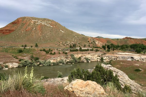 Monument Hill grounds