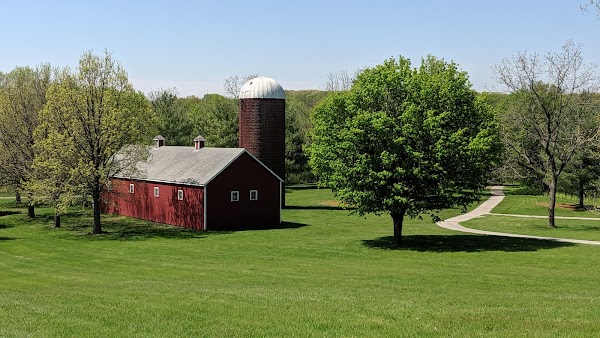 Moore Memorial Park grounds