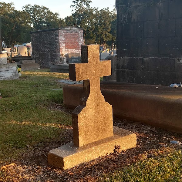 Morgan City Cemetery grounds
