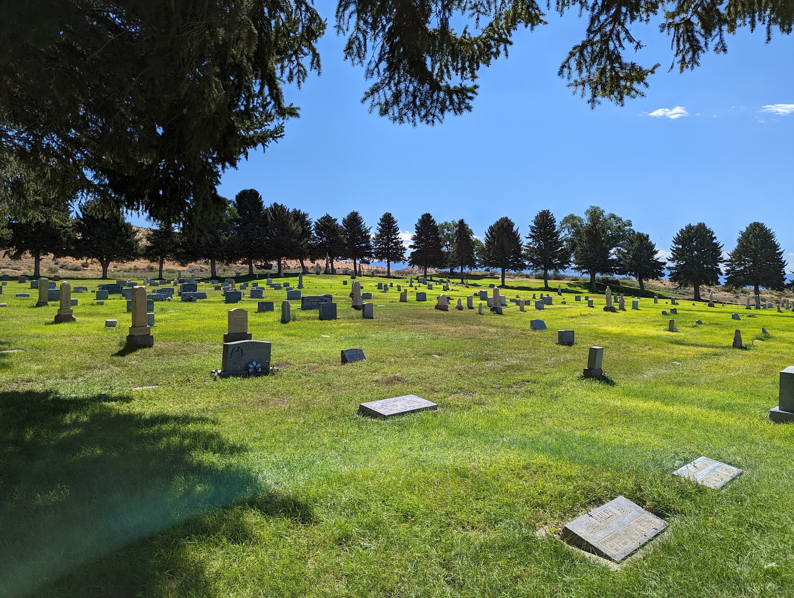 Moroni City Cemetery headstone and grounds