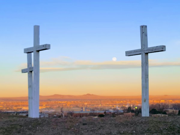 Mount Calvary Cemetery grounds