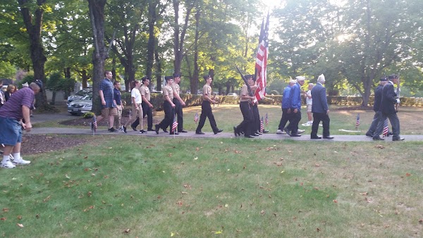 Mount Calvary Cemetery grounds