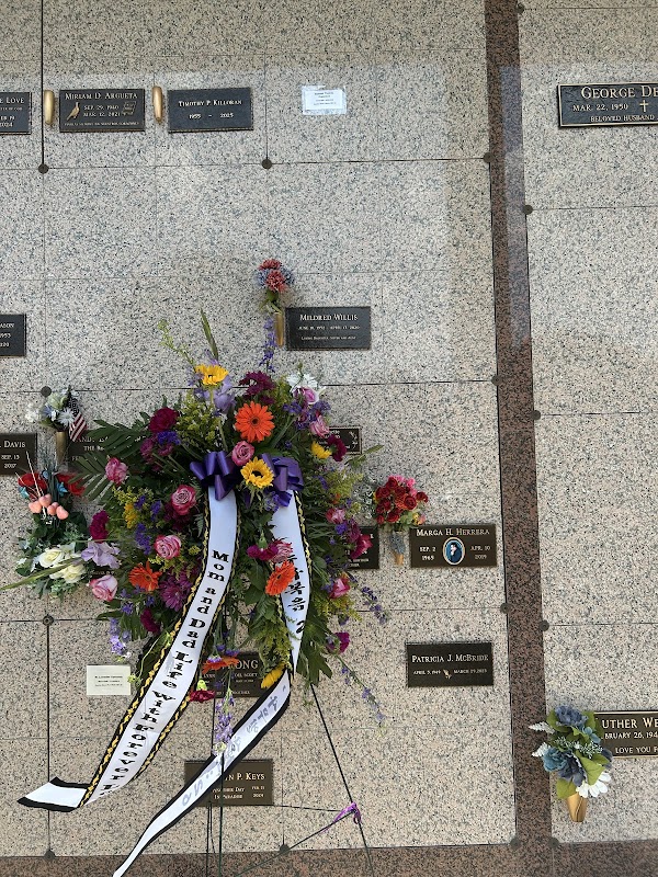 Mount Comfort Cemetery grounds