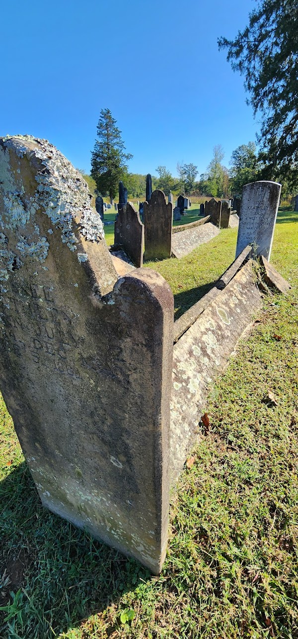 Mount Gilead Cemetery grounds